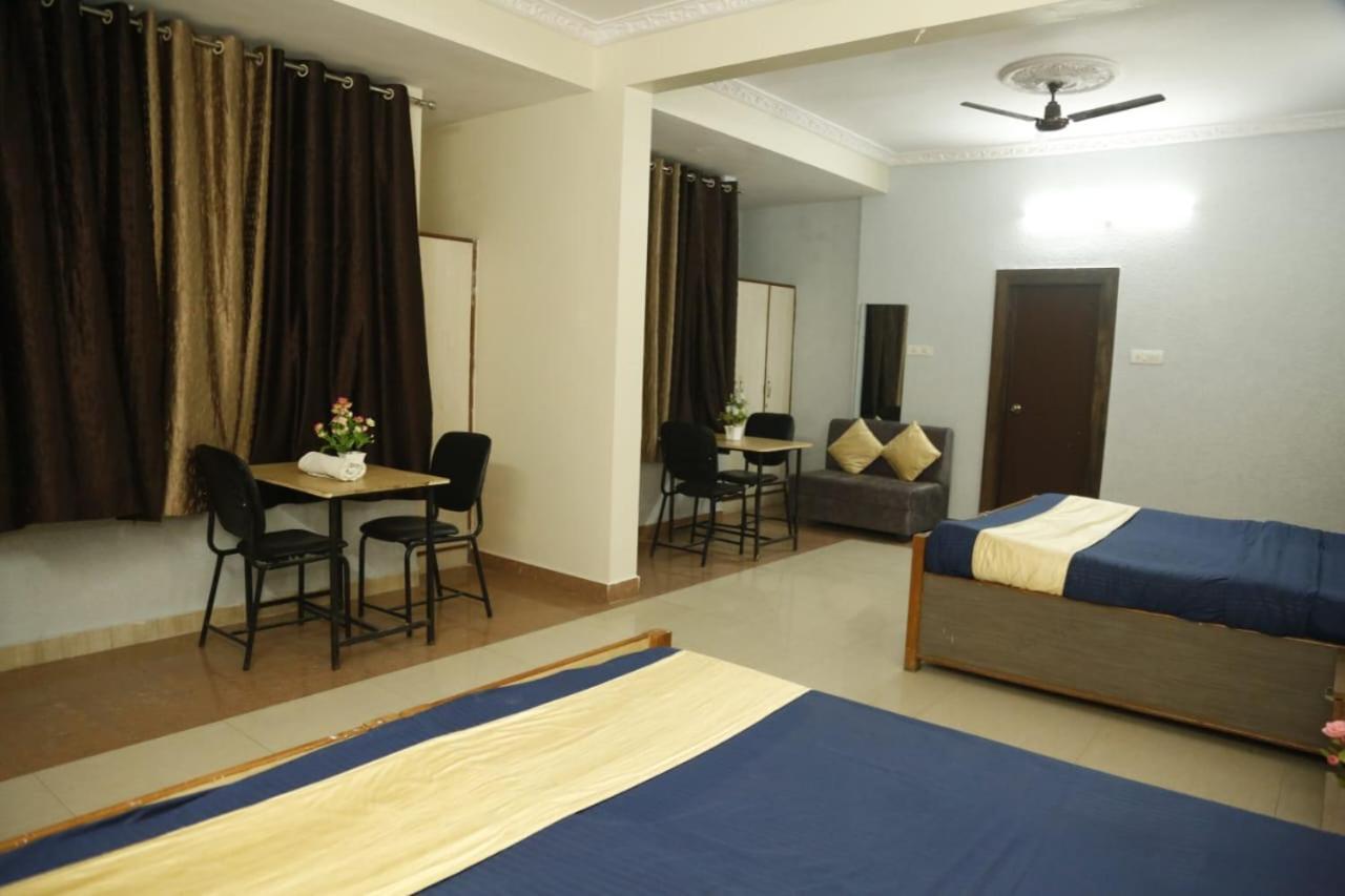 Sandalwood Vibes Bhopal Zewnętrze zdjęcie